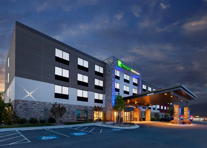 Holiday Inn Express & Suites Brunswick-Harpers Ferry Area By Ihg